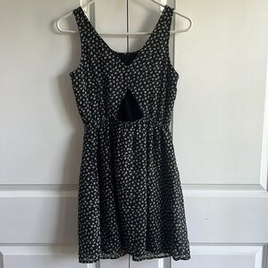 DIVIDED H & M Cutout back Dress
